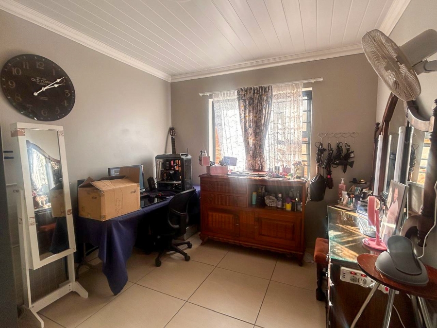 3 Bedroom Property for Sale in Baillie Park North West